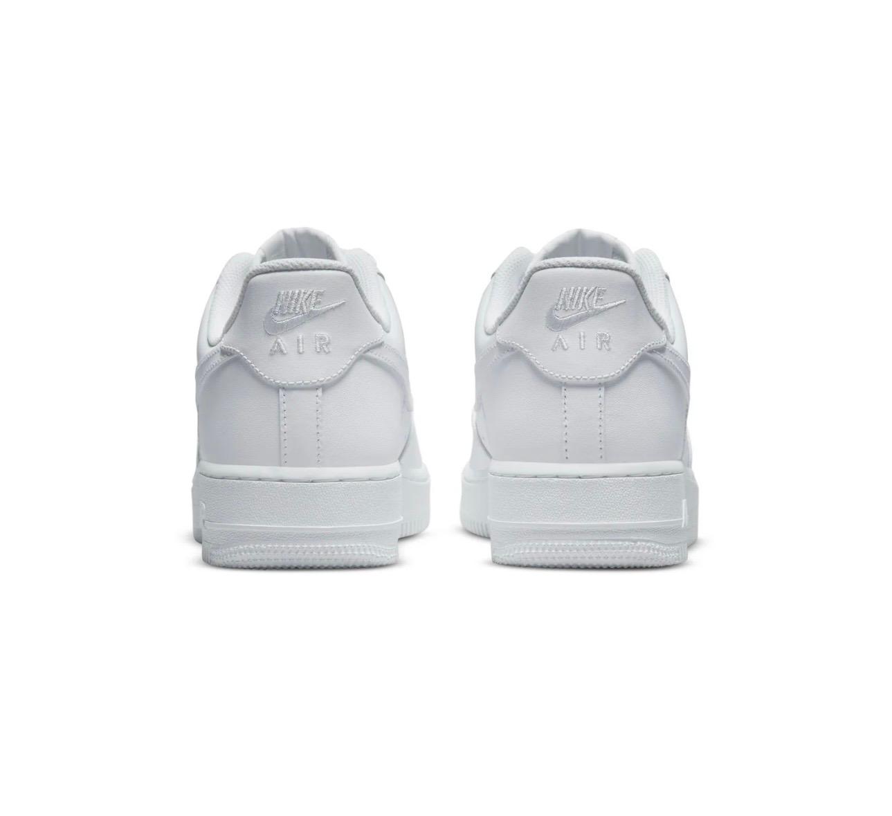 Nike Air Force 1 Low (Triple White)
