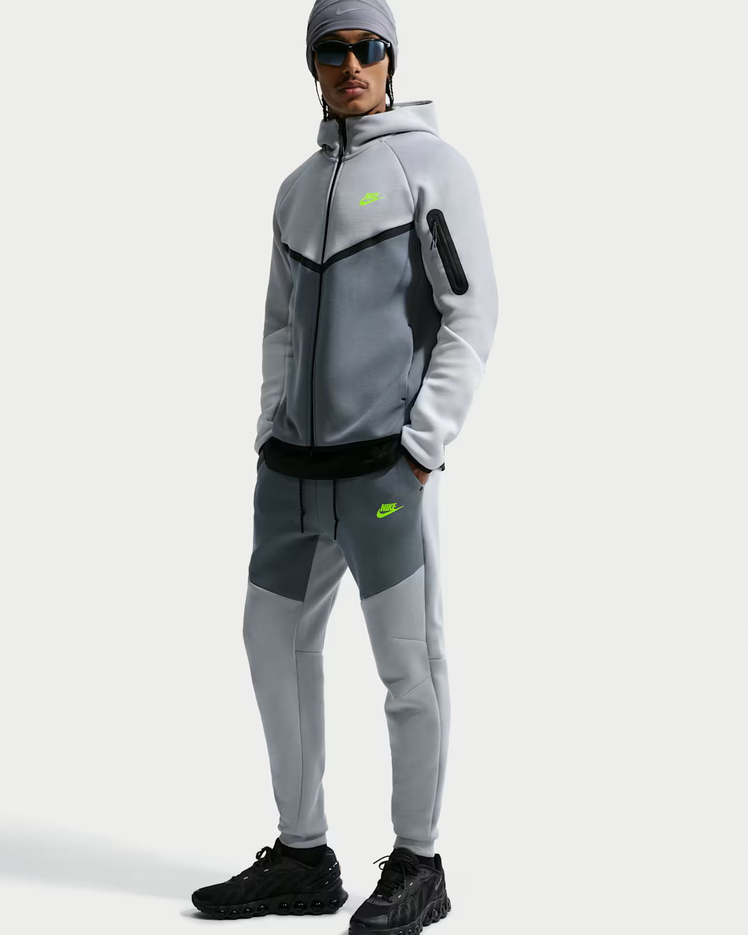 Nike Tech