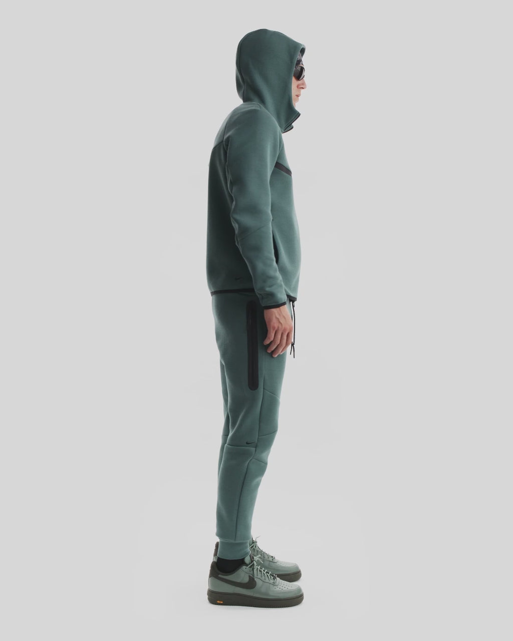Nike Tech